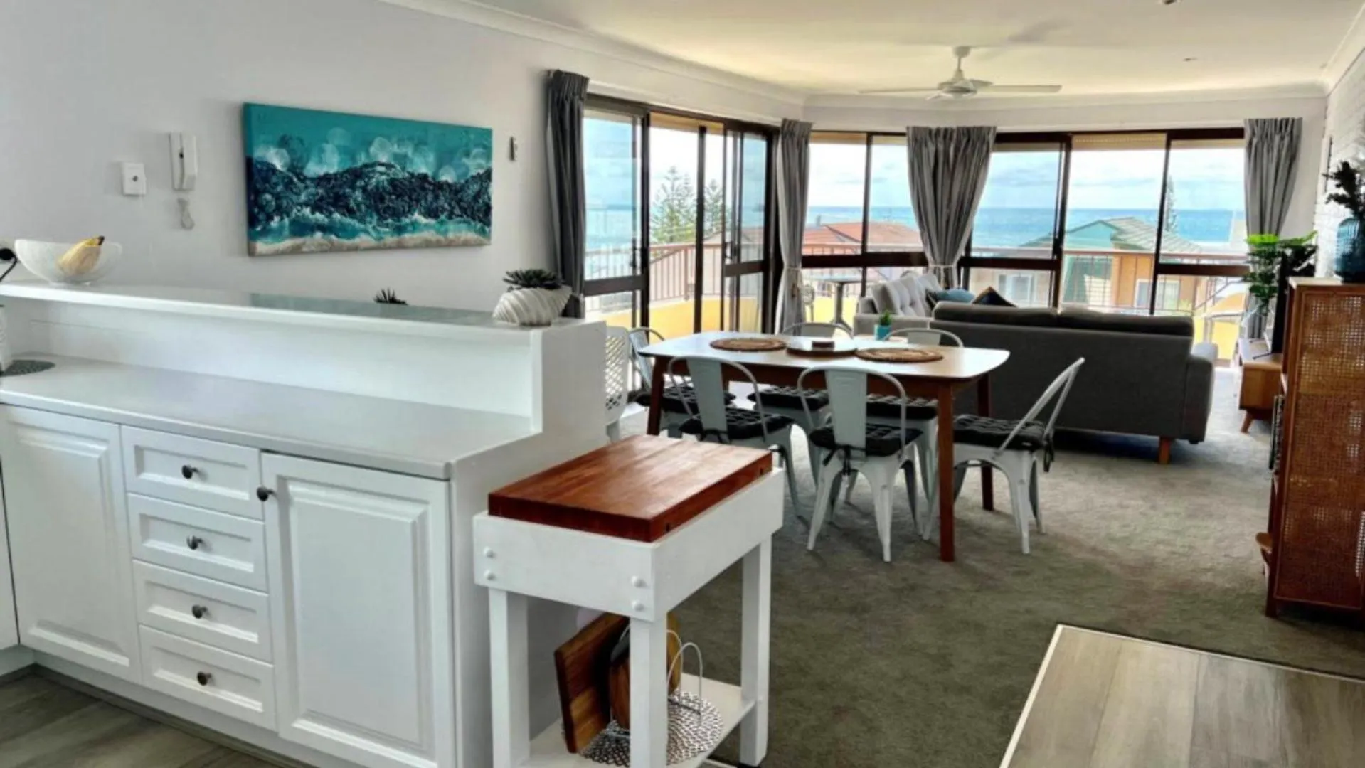 Apartment A Minutes Walk To The Beach! Caloundra Australia
